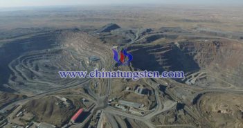 世界最大稀土礦山-中國白雲鄂博稀土礦圖片