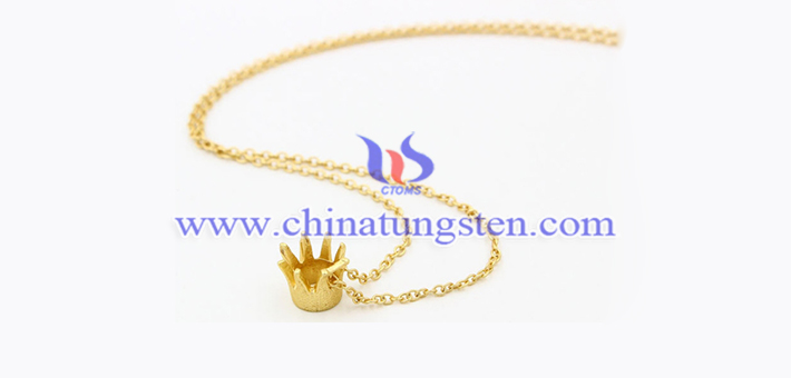 gold plated tungsten alloy crown pendant picture