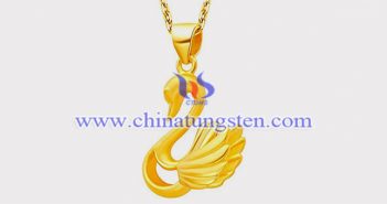 gold plated tungsten alloy swan pendant picture