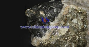 Tungsten Ore/ Wolframite