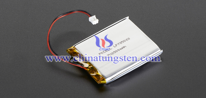 リチウム電池のアノード材料画像に適用された黄色の酸化タングステン