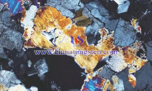 江西九岭狮子岭地区黄玉—锂云母碱长花岗岩中的磷锂铝石